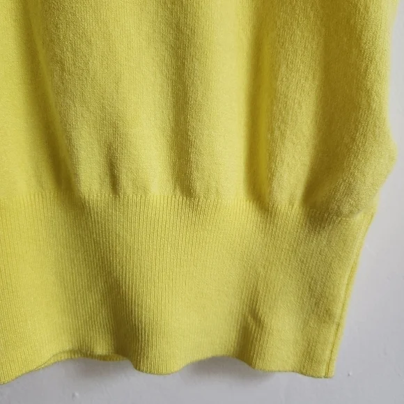 Size S-M Knit Tank Neon color Crew neck Semi-fitted Viscose blend ZARA - Picture 10 of 16